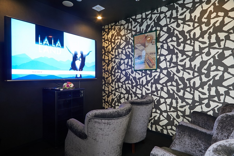 シアタールーム